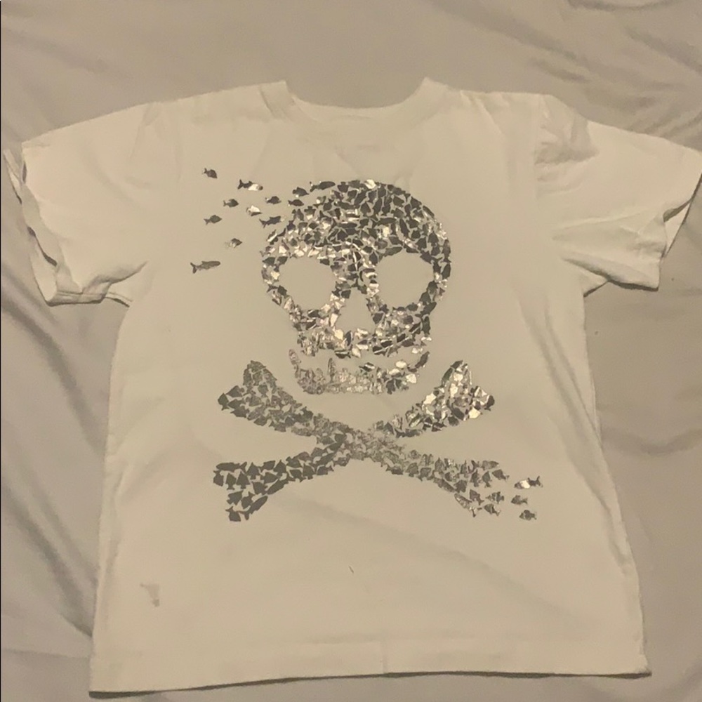 3/$12 Gymboree White and Fish tshirt (Kids size 8)